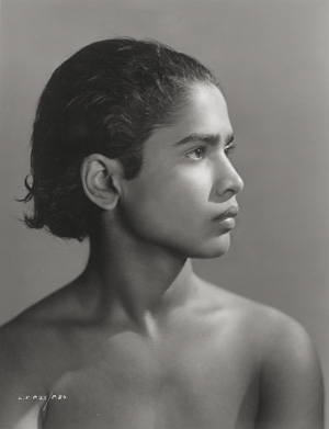 Lot 4130, Auction  126, Film Photography, The actor Sabu in his role as Prince Azim in the film The Drum