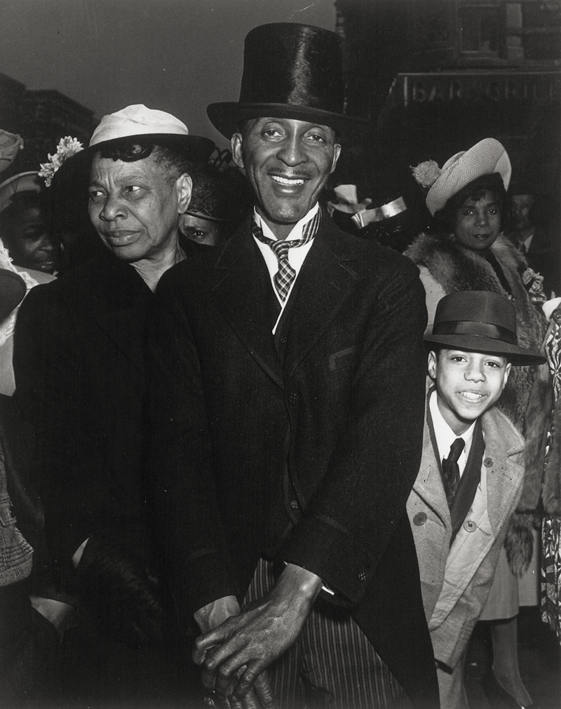 Lot 4241, Auction 126, Weegee, Easter Sunday in Harlem