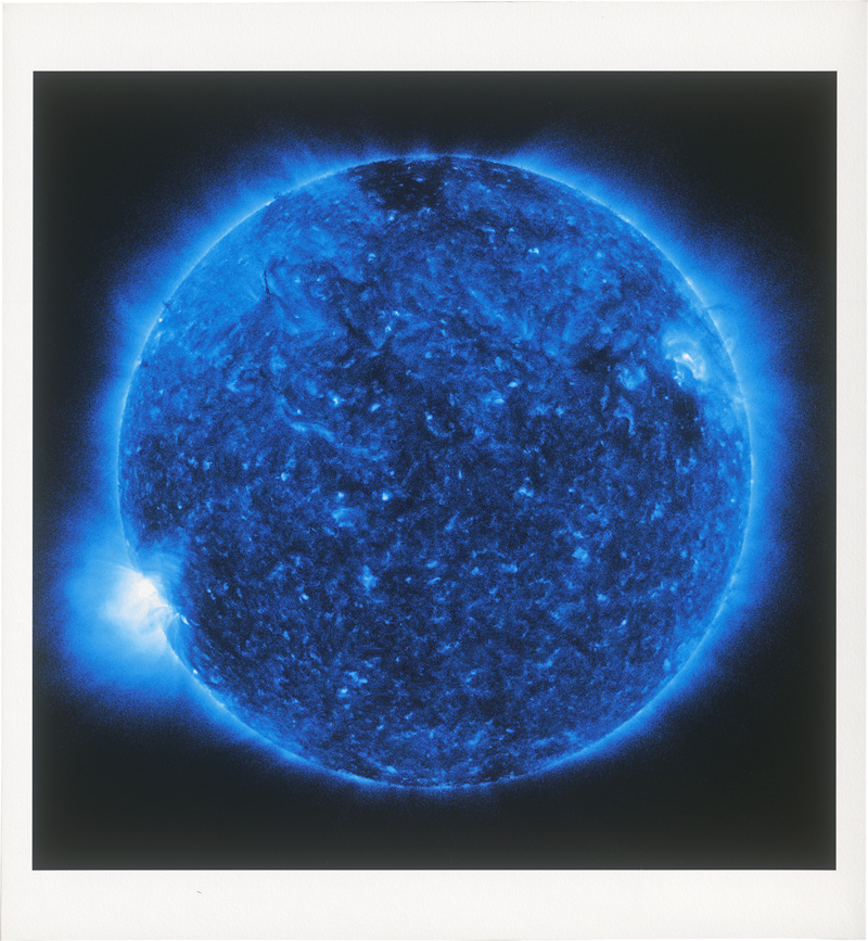 Lot 8262, Auction 126, Sieverding, Katharina, Die Sonne um Mitternacht schauen SDO/NASA (Blue)