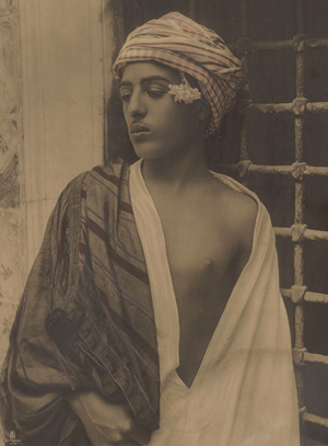 Los 4216 - Lehnert & Landrock - Portrait of an Arabian youth - 0 - thumb